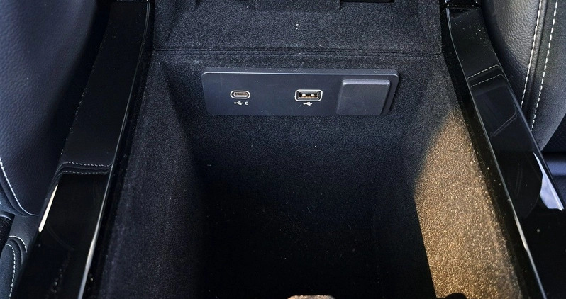 Land Rover Range Rover Velar cena 319000 przebieg: 22088, rok produkcji 2022 z Kobyłka małe 781